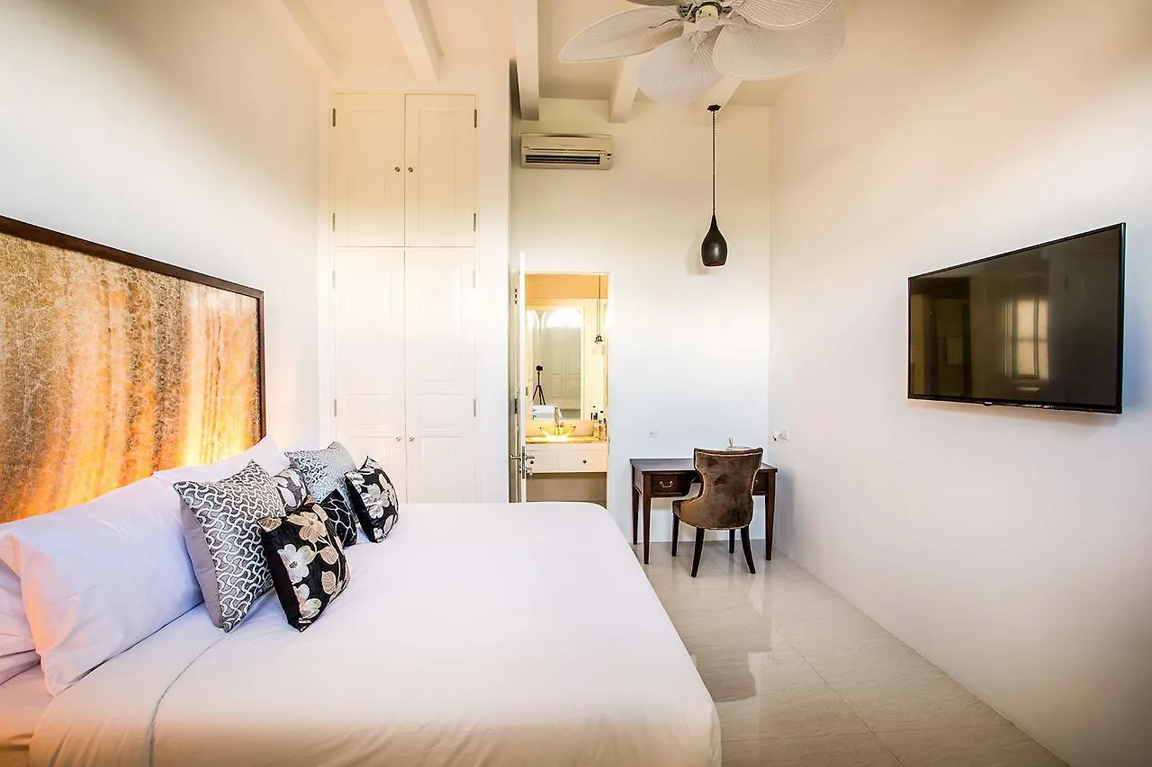 Villa Pulau Rumah Seminyak