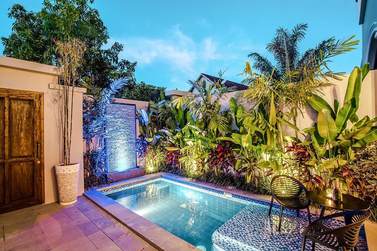 Villa Pulau Rumah Seminyak   Seminyak (Bali)